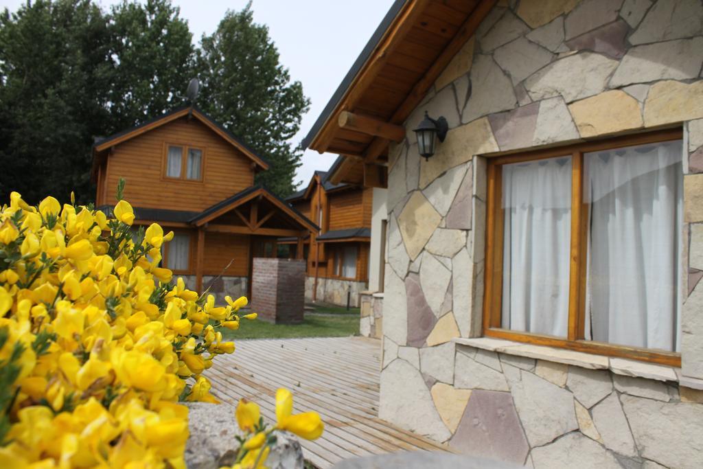 Complejo Hotelero Illihue - Cabanas & Hosteria Junín de los Andes Exterior foto
